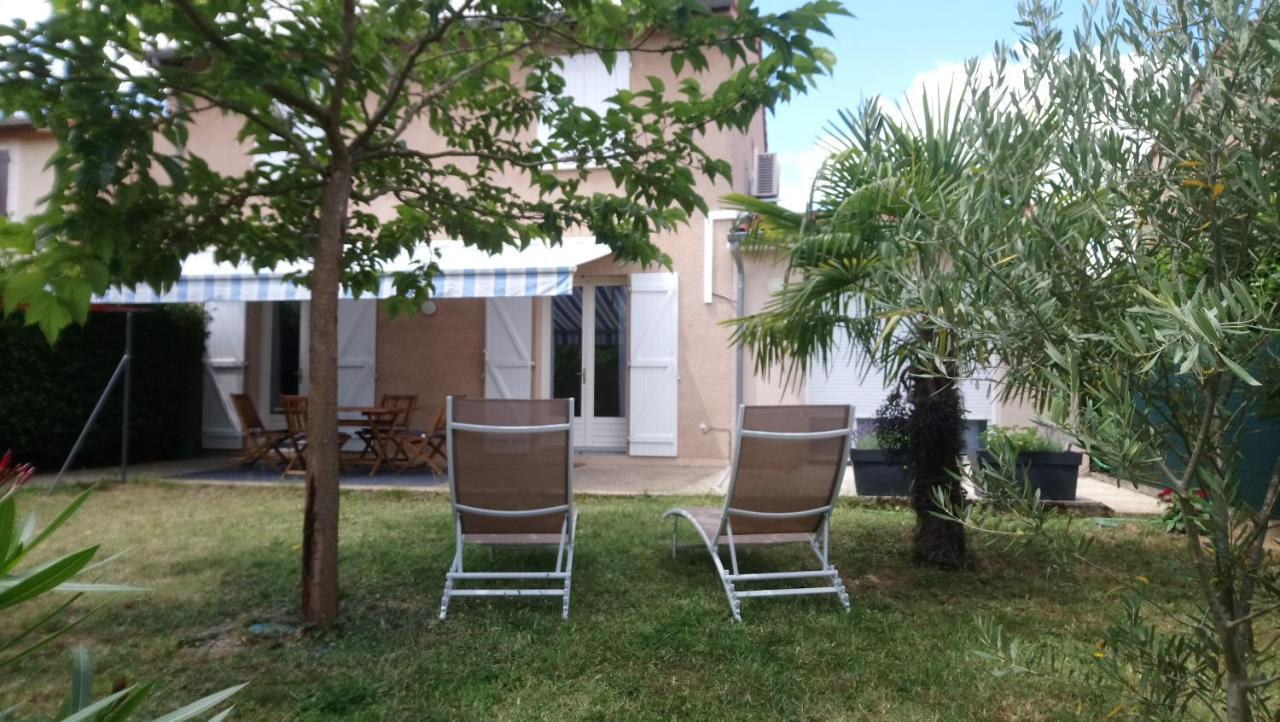 Fleurs De Cosmos Bed and Breakfast Αλμπί Εξωτερικό φωτογραφία